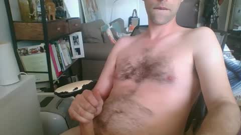 Snapshot of thickty chatting on September 19, 2025, 5:57 pm thickty online show from September 19, 2025, 5:57 pm