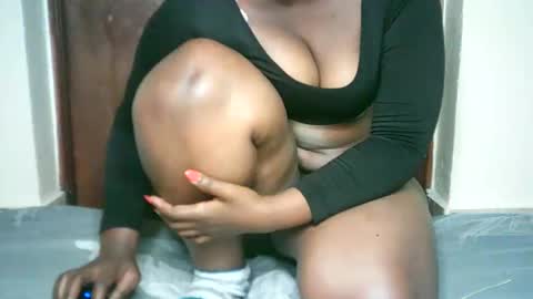 thickybabe_05 online show from February 6, 2025, 5:57 am