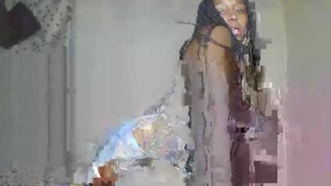thickymamii online show from May 16, 2026, 7:34 pm