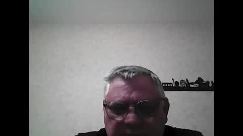 Thierrysymp online show from November 6, 2025, 5:14 pm
