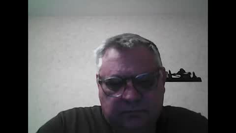 Thierrysymp online show from February 2, 2026, 4:38 pm