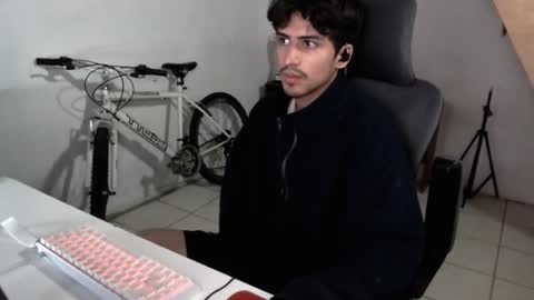 thieves_us online show from October 3, 2025, 3:20 pm