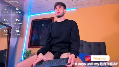 Snapshot of thiiago_tay chatting on December 19, 2024, 3:41 pm Thiiago online show from December 19, 2024, 3:41 pm