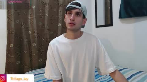 Snapshot of thiiago_tay chatting on November 1, 2025, 3:03 pm Thiiago online show from November 1, 2025, 3:03 pm