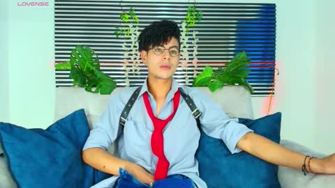 Thiago Saenzz online show from February 7, 2026, 12:20 pm