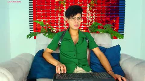 Thiago Saenzz online show from February 13, 2026, 3:08 pm