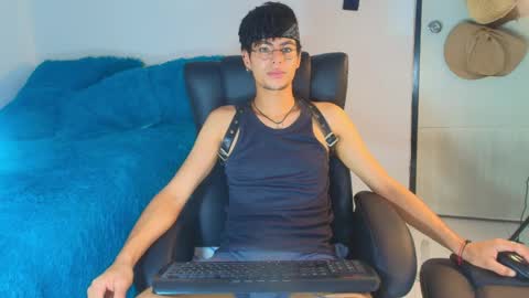 Thiago Saenzz online show from May 31, 2026, 6:09 pm