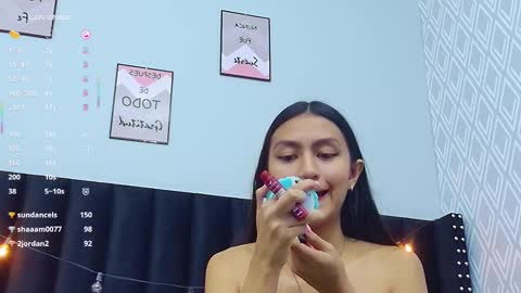 Snapshot of thin_eva chatting on February 17, 2025, 7:31 pm Eva online show from February 17, 2025, 7:31 pm