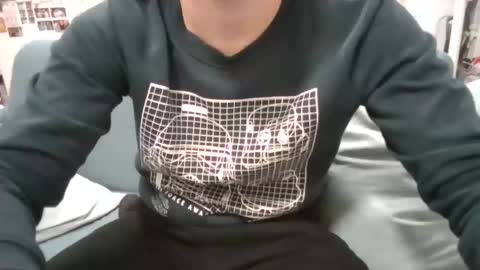 Thinboy2 online show from December 9, 2024, 5:08 pm