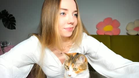 Amelia  shows on mondays fridays and sundays  if anything changes im giving updates on my fansly  online show from December 2, 2024, 5:04 pm