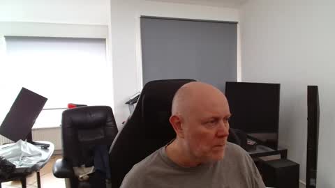 thomas315627 online show from March 13, 2026, 12:01 pm