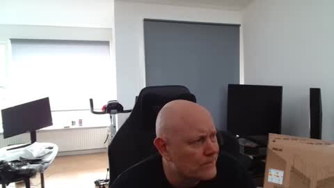 thomas315627 online show from March 23, 2026, 1:37 pm