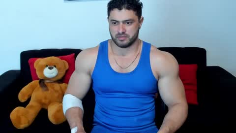 Thomas Brandon online show from January 25, 2025, 1:32 am