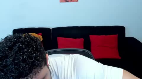 Thomas Brandon online show from March 9, 2025, 2:29 am