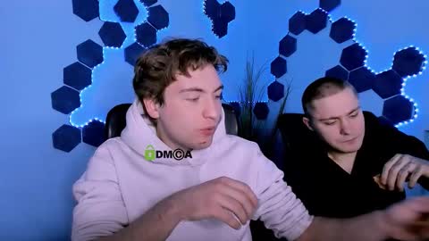 thomas_crow online show from February 16, 2026, 7:43 pm