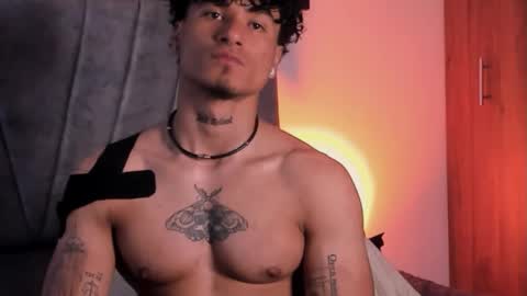 Thomas 3  JUST STAY AND BE MY LAST LOVE online show from October 7, 2025, 9:12 pm