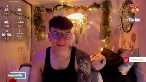 Thomas Grey online show from December 18, 2025, 10:32 am