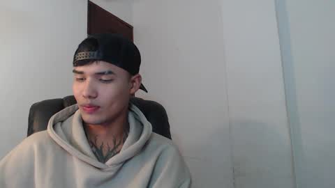 Thomas online show from December 4, 2024, 12:36 pm