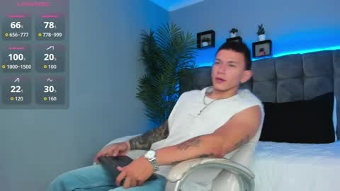 Snapshot of thomas_moon_ chatting on April 11, 2026, 2:10 pm Thomas online show from April 11, 2026, 2:10 pm