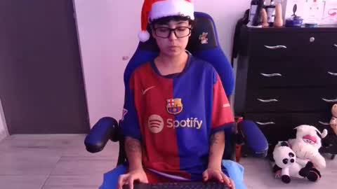 VALERIA online show from December 21, 2025, 6:48 pm