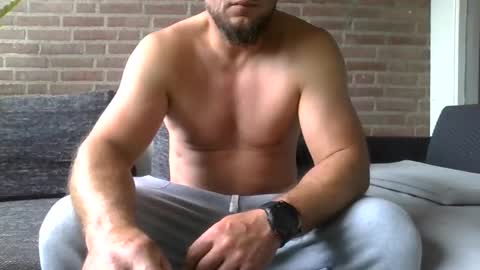 thomasonnl online show from September 20, 2025, 8:48 am