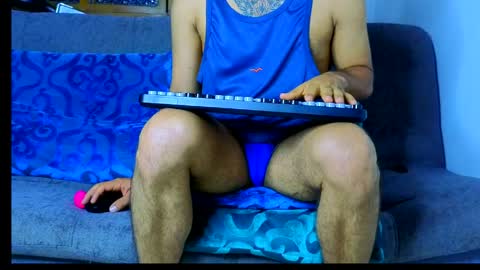 thomas  smith online show from May 28, 2026, 10:12 am