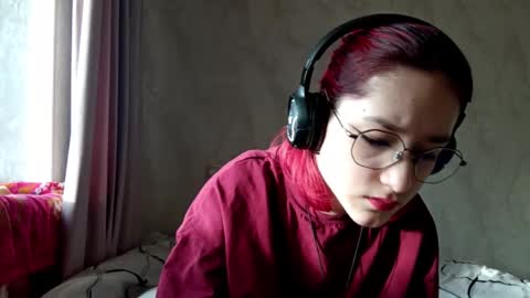 Lina online show from January 11, 2026, 6:07 am