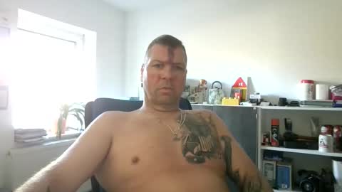 thomsen1478 online show from March 17, 2026, 7:12 am