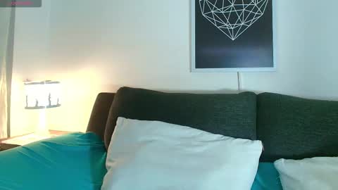 Snapshot of thomylov chatting on October 11, 2025, 3:39 am thomylov online show from October 11, 2025, 3:39 am