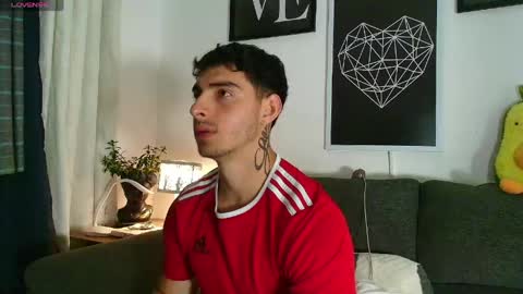 thomylov online show from April 3, 2026, 12:30 am