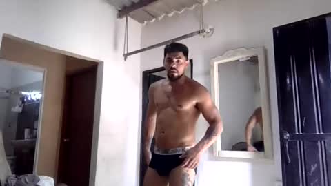 thonybeiio online show from November 10, 2025, 7:02 pm