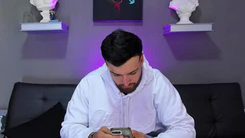 thor_evans online show from October 20, 2025, 8:42 pm