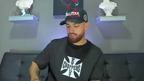 thor_evans online show from November 26, 2025, 12:33 am