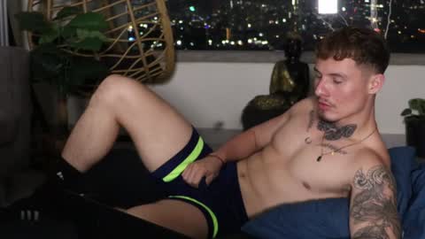 Sebastian online show from December 7, 2024, 2:42 am