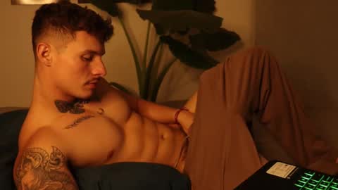 Sebastian online show from September 23, 2025, 1:19 am