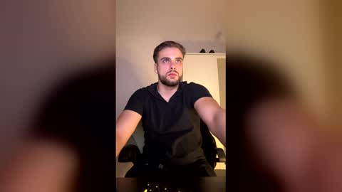 Snapshot of thorodinson03 chatting on February 26, 2026, 1:48 am thorodinson03 online show from February 26, 2026, 1:48 am