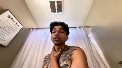 thouxanbansss online show from April 15, 2026, 11:27 pm