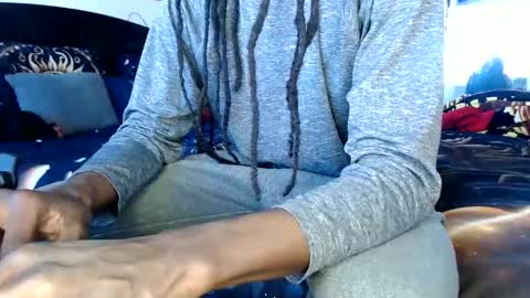 Opulent Kingdom online show from November 17, 2025, 6:57 pm