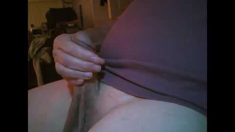 Snapshot of throbbing1 chatting on October 9, 2025, 7:17 am throbbing1 online show from October 9, 2025, 7:17 am