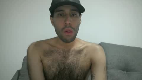 Snapshot of throwawayyourgun chatting on January 25, 2025, 3:09 pm Luka online show from January 25, 2025, 3:09 pm