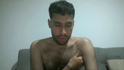 Snapshot of throwawayyourgun chatting on February 26, 2025, 10:09 pm Luka online show from February 26, 2025, 10:09 pm