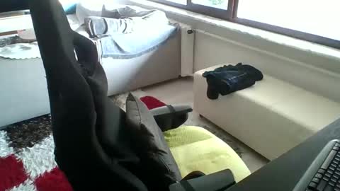 EdgingMasterThrthrd online show from November 8, 2025, 7:19 am