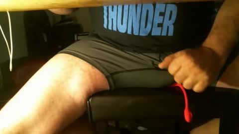 Snapshot of thumperdlj chatting on November 11, 2025, 3:56 pm Thumper online show from November 11, 2025, 3:56 pm