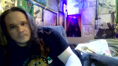 thunder8u42 online show from April 1, 2026, 8:37 am