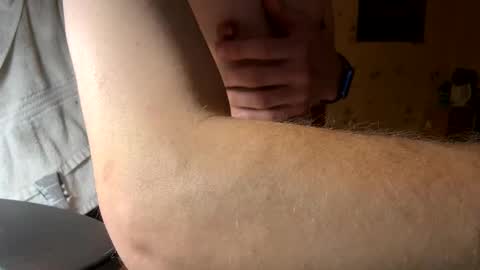 Snapshot of thundersword chatting on January 27, 2025, 5:37 pm thundersword online show from January 27, 2025, 5:37 pm