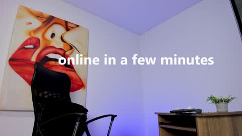 Snapshot of tiago_hannah chatting on December 4, 2024, 10:02 am carolina online show from December 4, 2024, 10:02 am