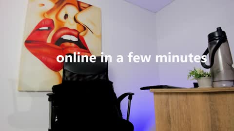 Snapshot of tiago_hannah chatting on December 9, 2024, 1:02 pm carolina online show from December 9, 2024, 1:02 pm
