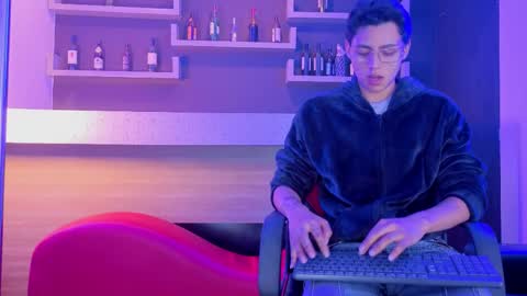   online show from May 5, 2026, 3:14 am