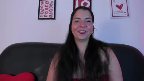 TIANA online show from May 31, 2026, 5:04 am