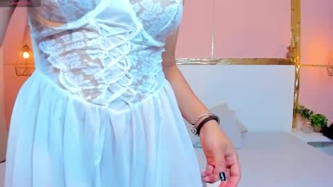 tianaglow4 online show from November 27, 2025, 11:45 am